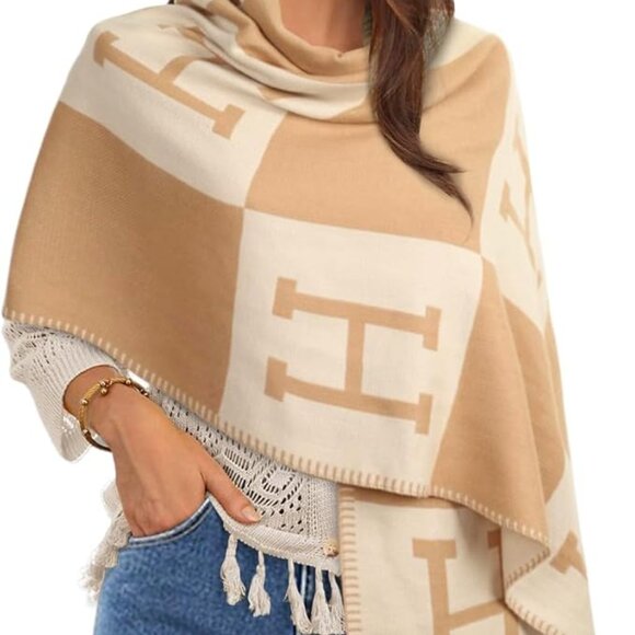 Neiman Marcus Accessories - Neiman Marcus Luxury Equestrian Pashmina Silky Shawl Wrap